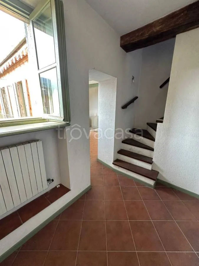 Pièces - Characterful Triplex with Terraces in Pagno