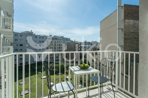 Balcon - Appartement Meublé avec Ascenseur à Paris 15e