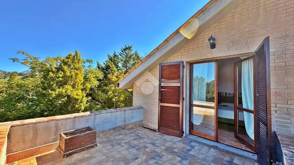 Terrasse - Renovated Villa with Pool in Fabriano