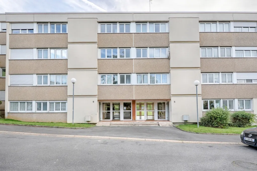 Välivaade - 3-Bed Apartment with Garden in Palaiseau