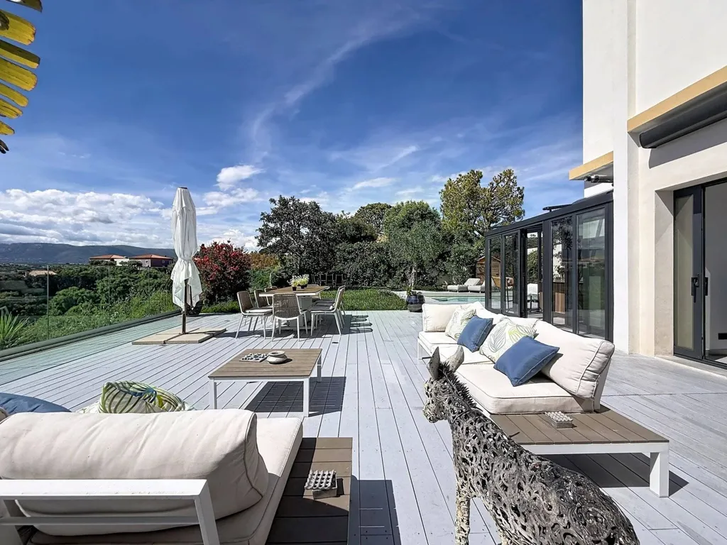 Terrasse - Villa Moderne avec Vue Mer à St Pierre de Féric