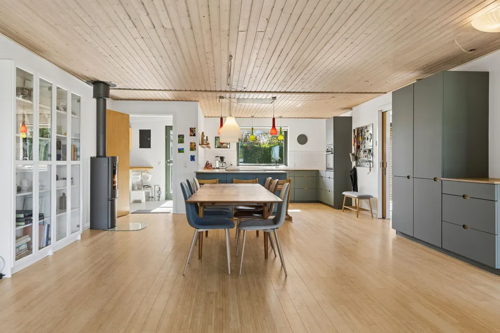Salle à manger - Detached Villa with Garden in Haslev