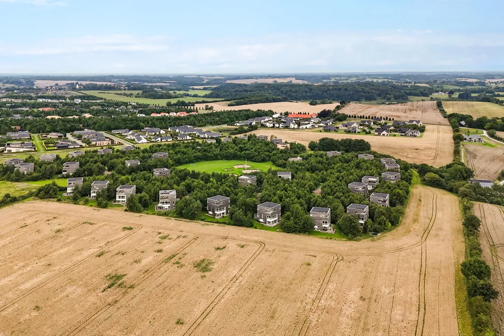 Vista aerea - Year-Round Plot with 4G Coverage in Kolding