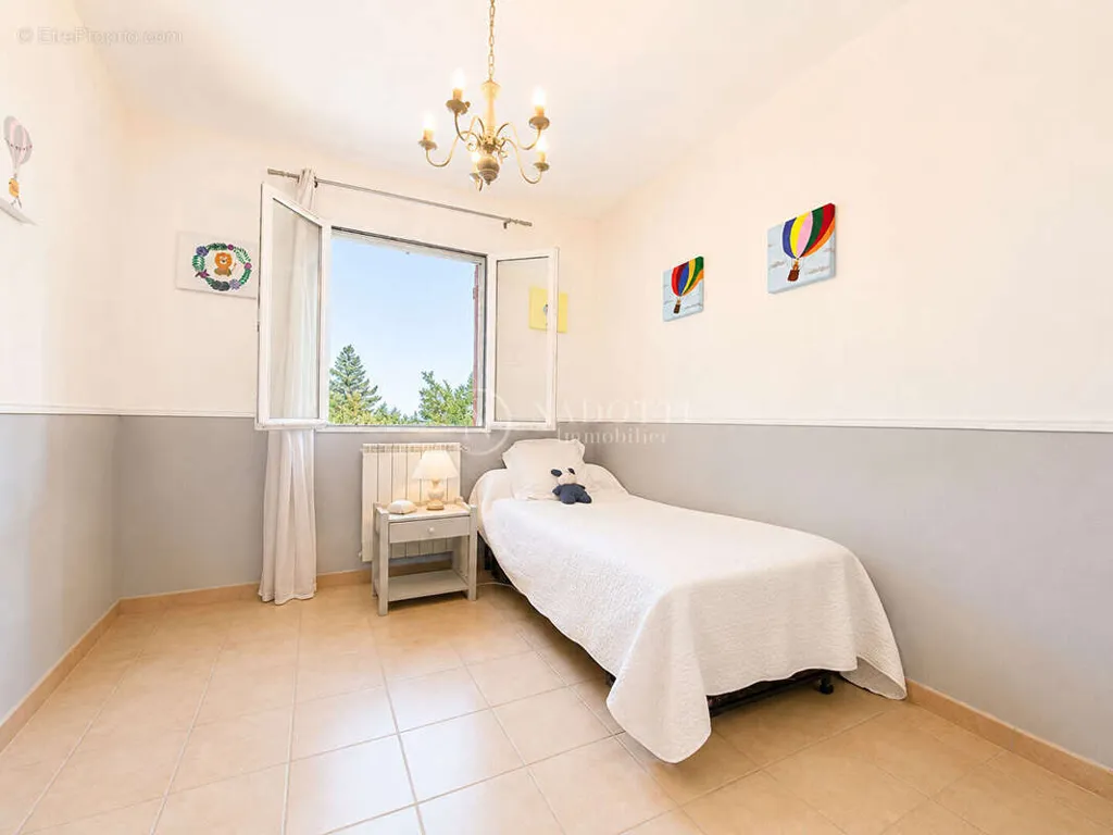 Magamistoad - Family Villa with Pool in Gargas