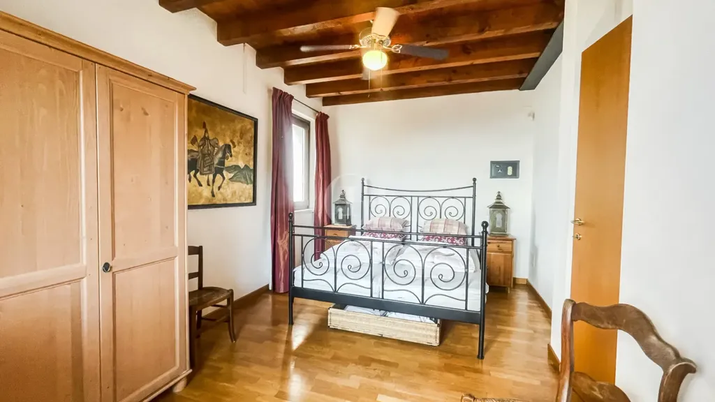 Magamistoad - Villa with Private Terraced Garden in Brenzone