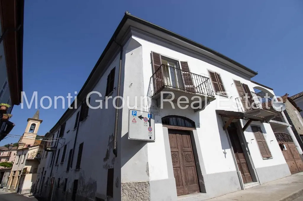 Esterno - Duplex con terrazza a Strevi