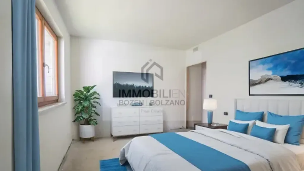 Magamistoad - Rear-Facing Apartment with Terrace in Bolzano