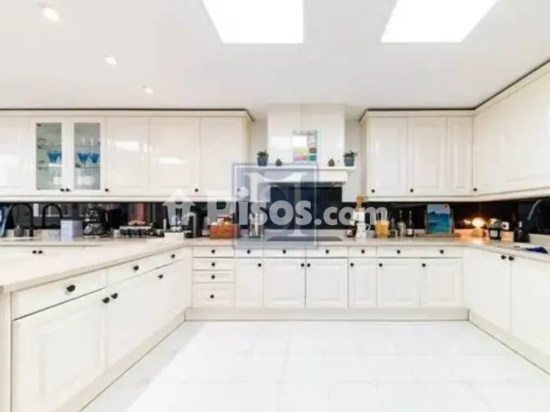 Köök - Fully Renovated Adosada with Pool in Piovera