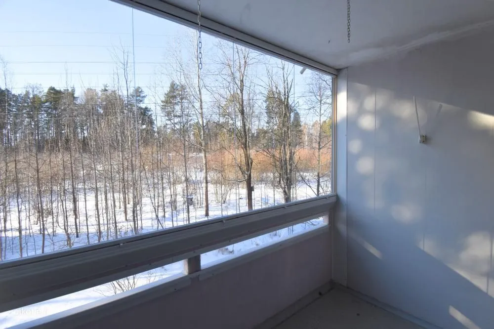 Balcone - 3-Bedroom Apartment with Gym in Imatra