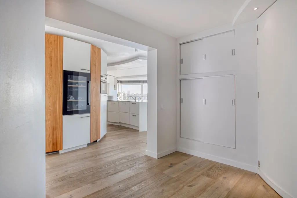 Cuisine - Penthouse with Maas View in Rotterdam