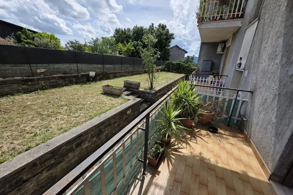 Rõdu - Rustic Apartment with Balcony in Valmontone