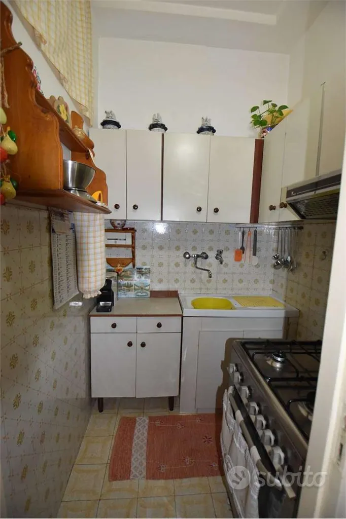 Cuisine - Single House with Veranda in Marsala Historic Centre