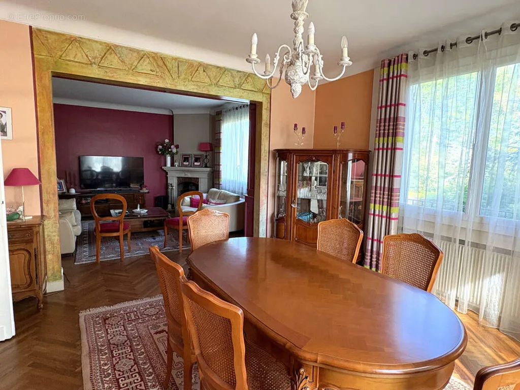 Salle à manger - Maison avec Jardin Arboré à BAZAS