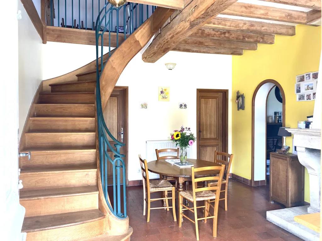 Maison 10 pièces à Courtenay