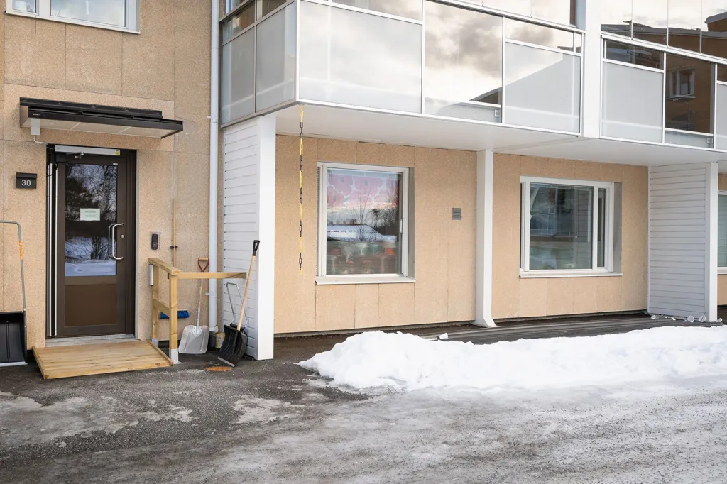 Esterno - 1st Floor Apartment with Central Location in Skellefteå
