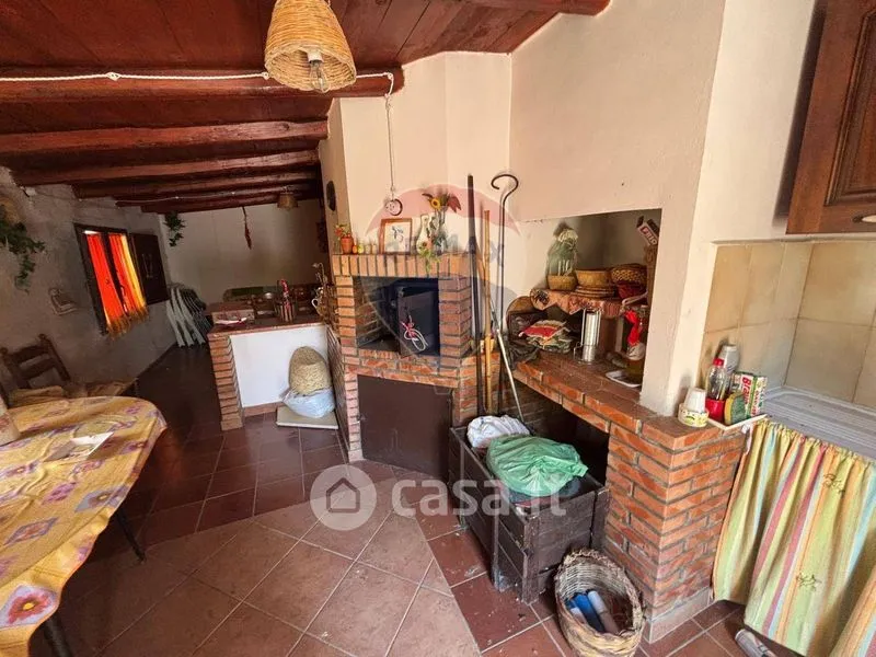Cuisine - Bifamiliar Villa with Garden in Caltanissetta