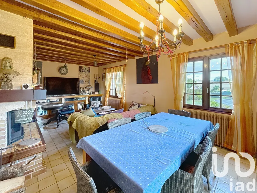 Söögituba - House with Commercial Space in Berchères-sur-Vesgre