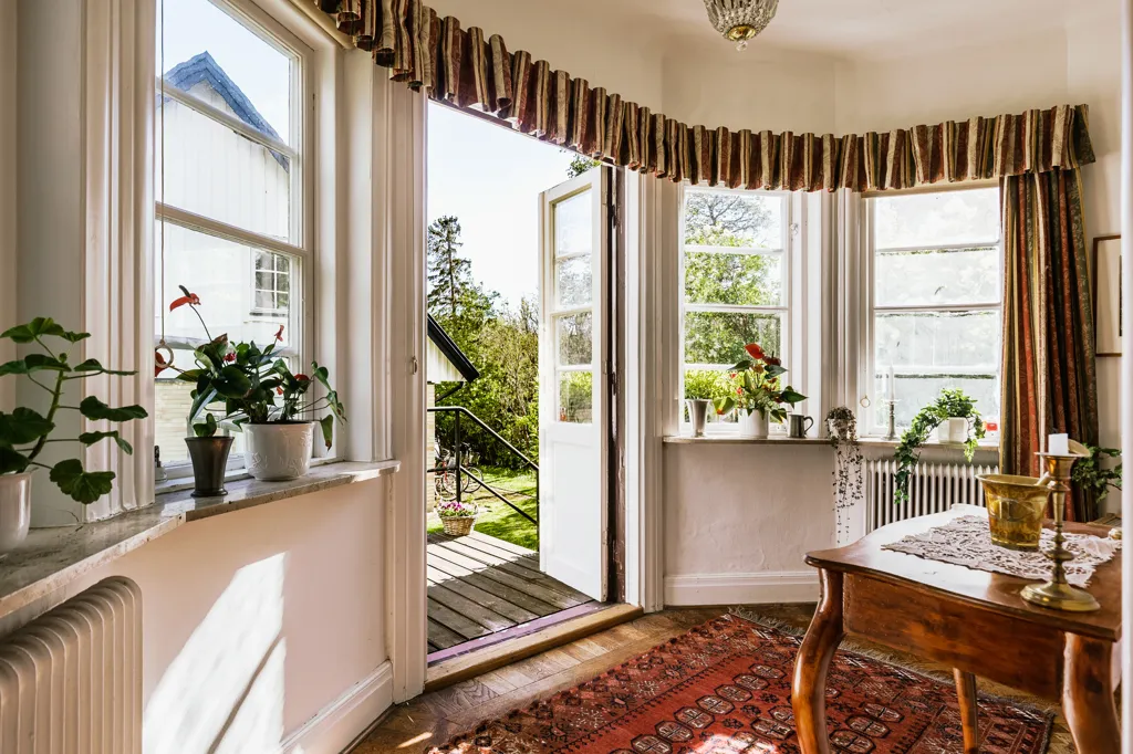 Bureau - 20s Classicist Villa with Garden in Lund