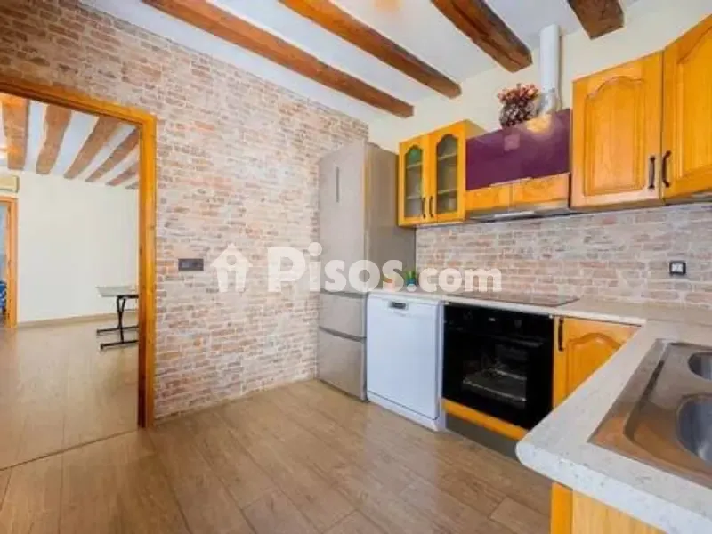 Cucina - Bright Apartment with Balcony in Malasaña