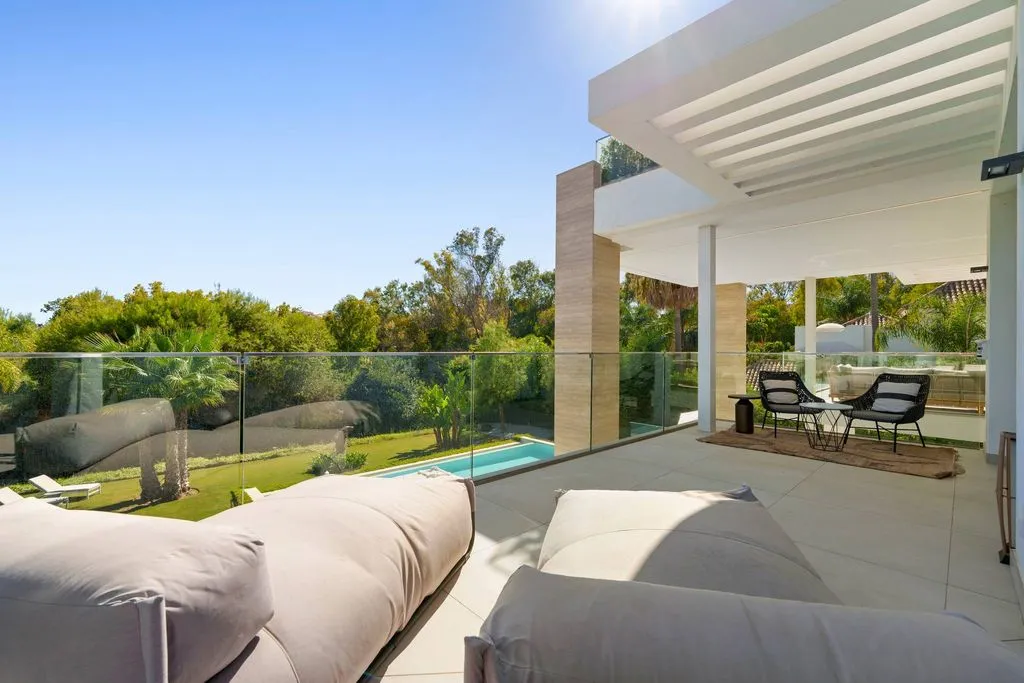 Terrass - Luxury Villa with Infinity Pool in Marbella