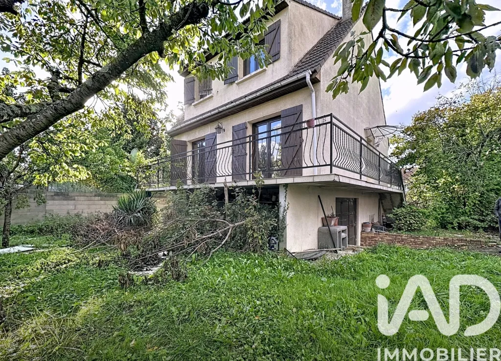 Aed - Traditional House with Garden in Bondy