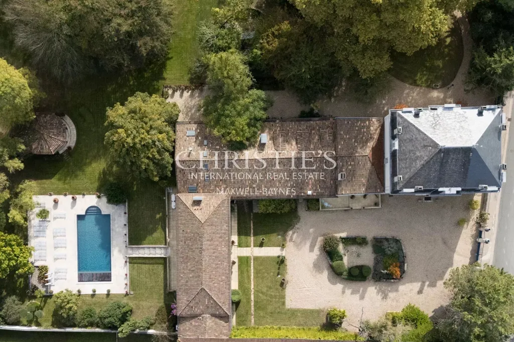 Vue aérienne - Propriété historique avec manoir et parc près de Libourne