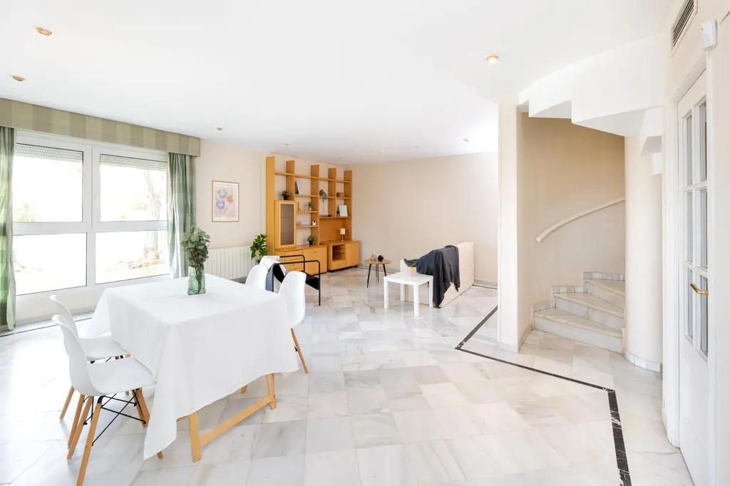 Sala da pranzo - Detached House with Private Pool in Granada