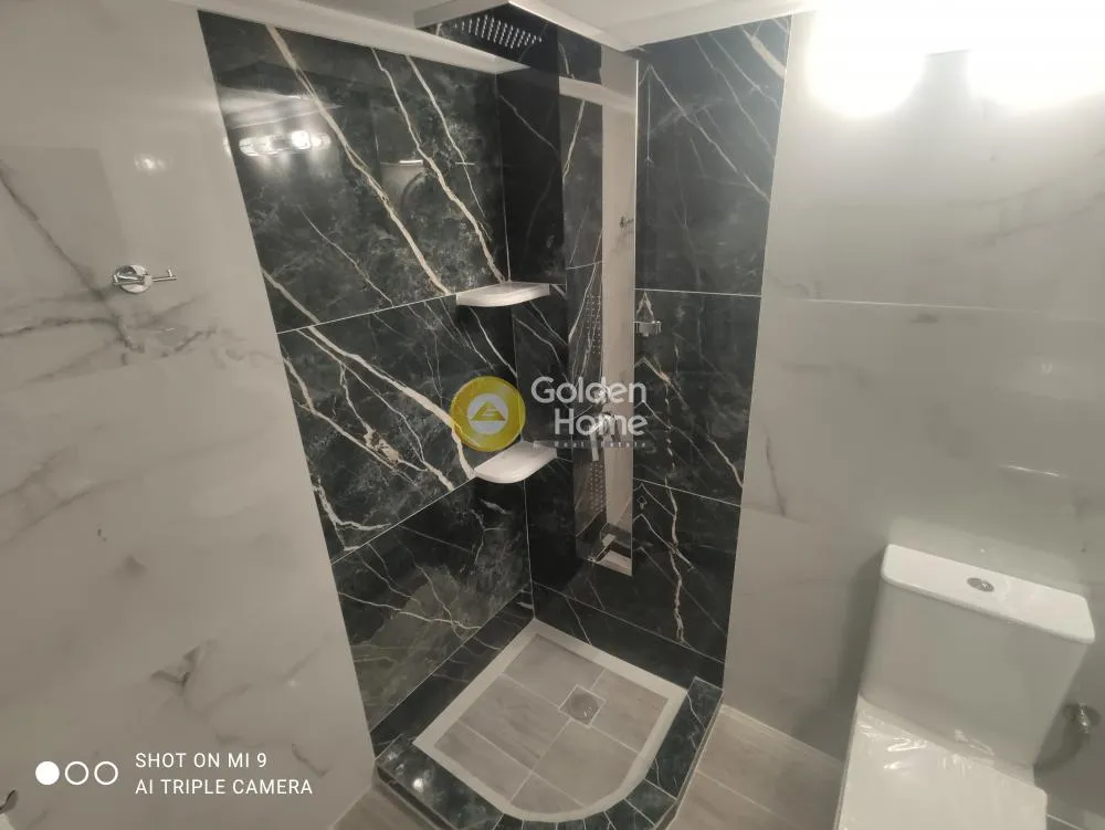 Bathrooms - Bright Apartment with Balcony in Varvakeios Square