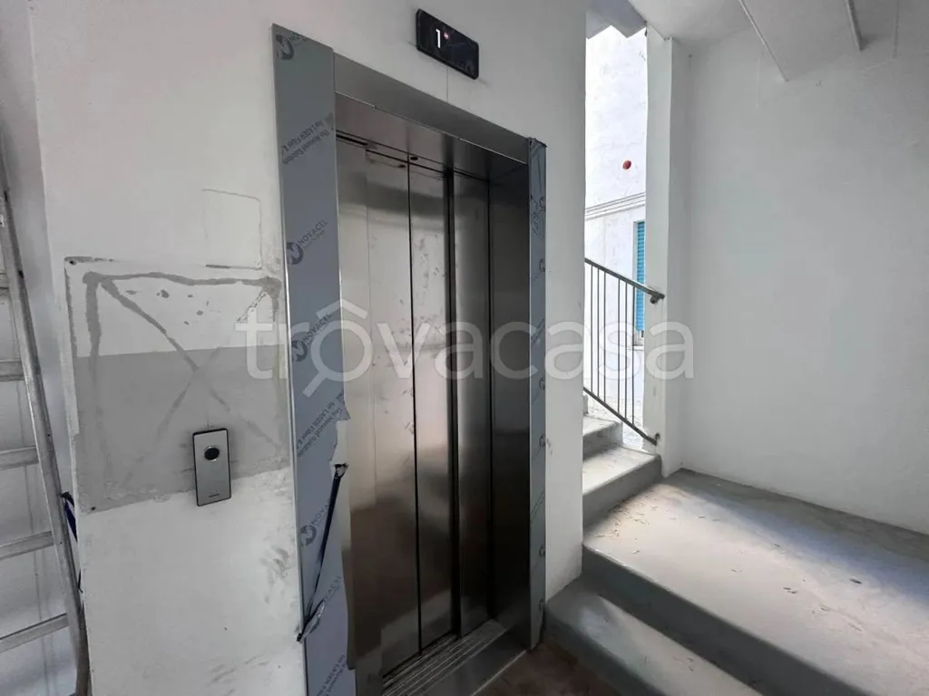 Esik - Fourth Floor Apartment with Sea View in Comacchio