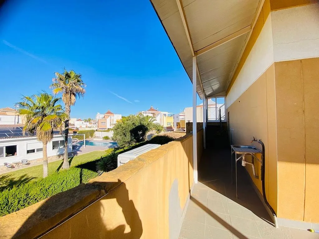 Balcon - Luxury Villa with Pool in Playas de Orihuela