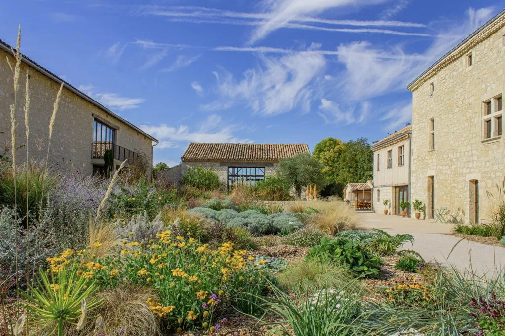 Jardin - Domaine de Prestige avec Piscine Intérieure