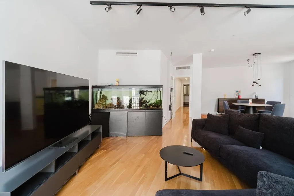 Elutuba - Luxury Penthouse with Terrace in Murcia