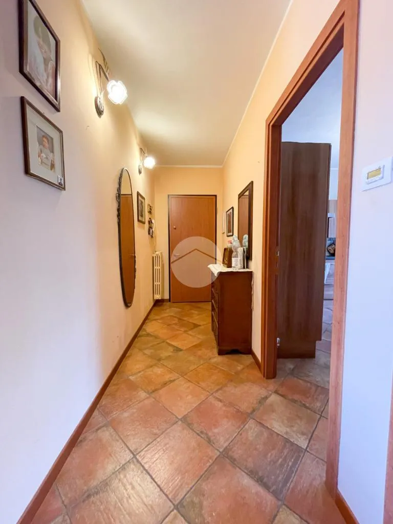 hallway_entrance