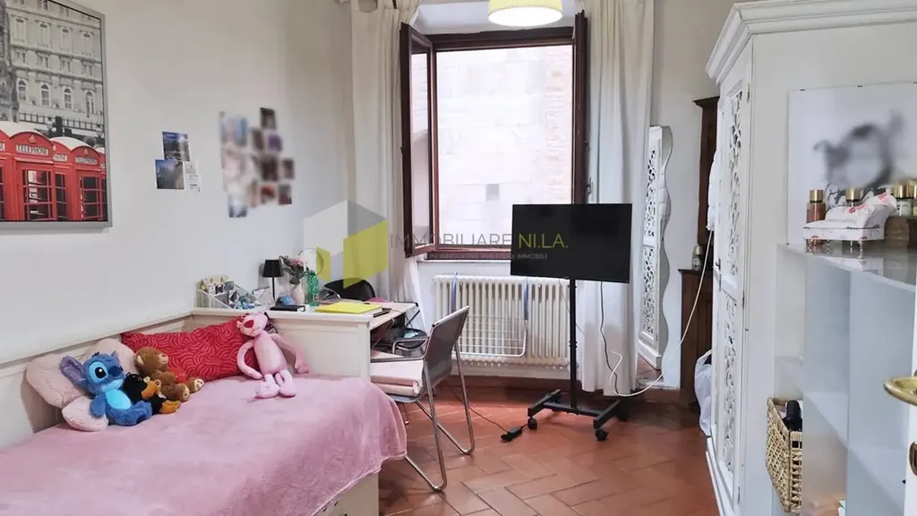 Chambres - Restored Apartment with Terrace in Pisa Centre