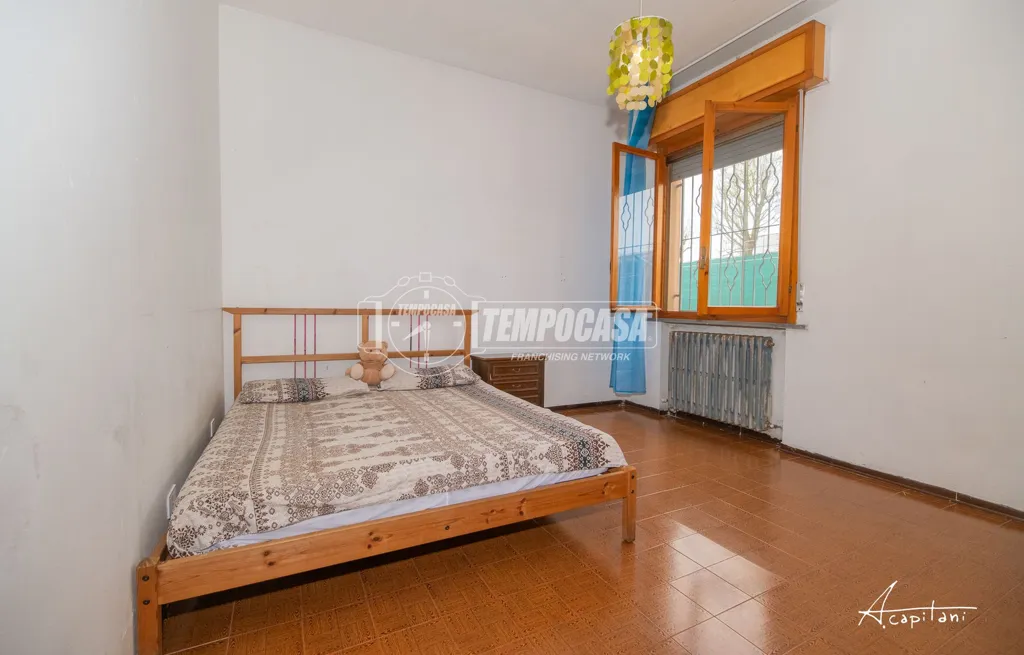 Chambres - Ground Floor Apartment with Garage in Limidi