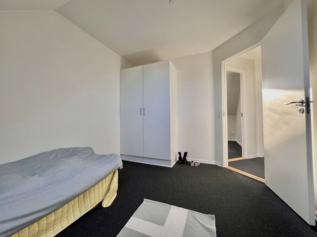 Chambres - Four-Bedroom Terraced House in Tilst