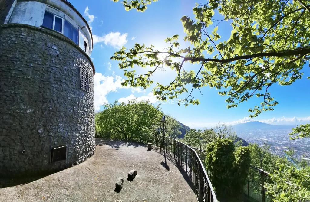 Terrass - Medieval Tower with Panoramic Views on Amalfi Coast