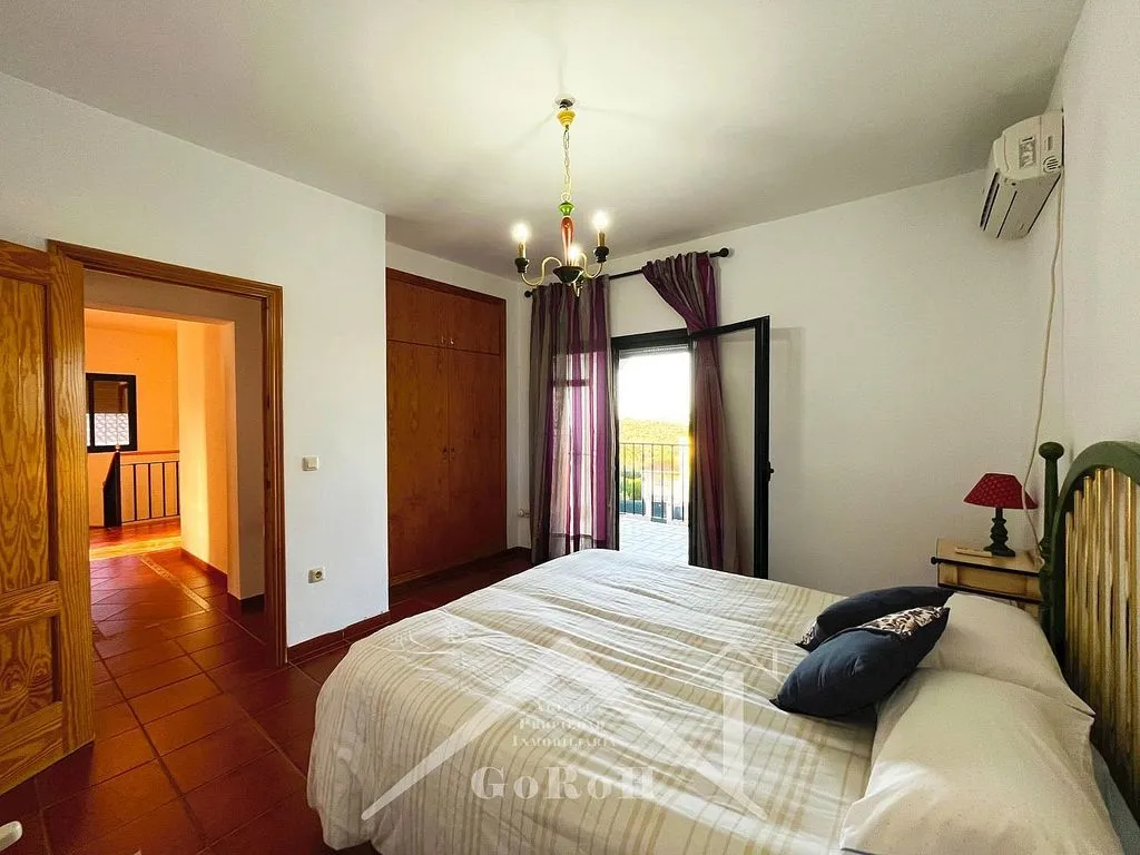 Chambres - Villa with Pool in La Colinas, Seville