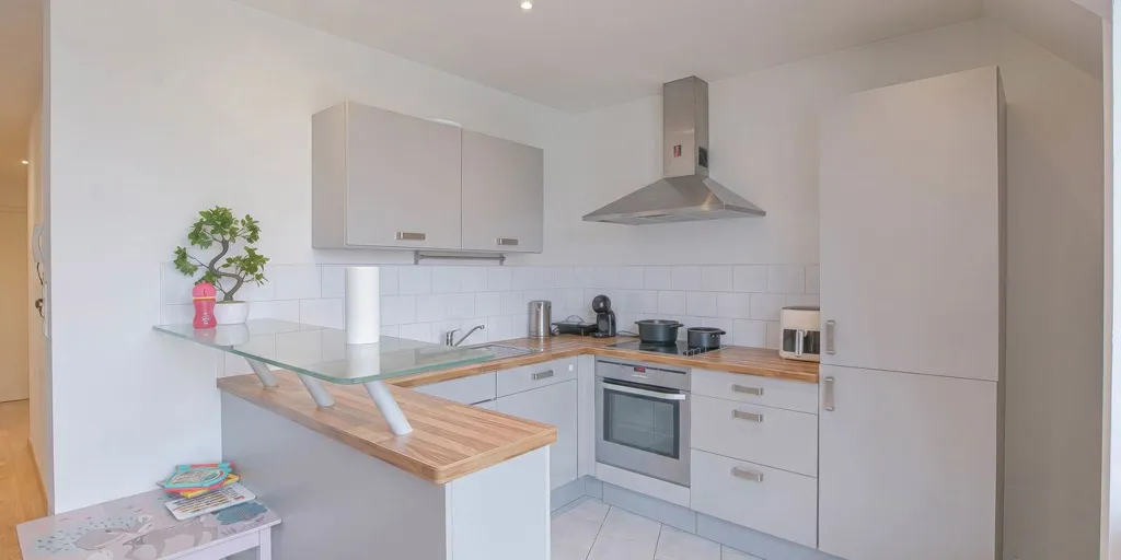 Cucina - Apartment with Terrace in Kraainem