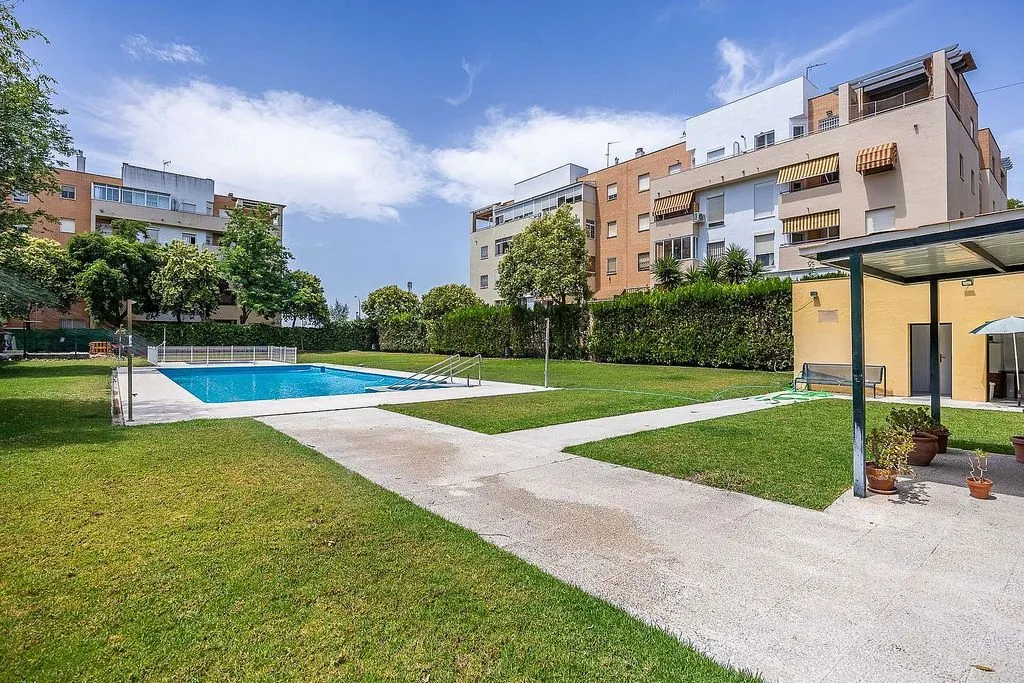 Piscine - Apartment with Pool and Terrace in Ciudad Aljarafe