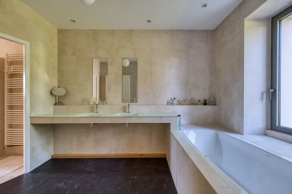 Vannitoad - Luxury House with Pool in Lagord