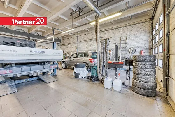 Garaaž - Ärihoone asukohas Tallinn