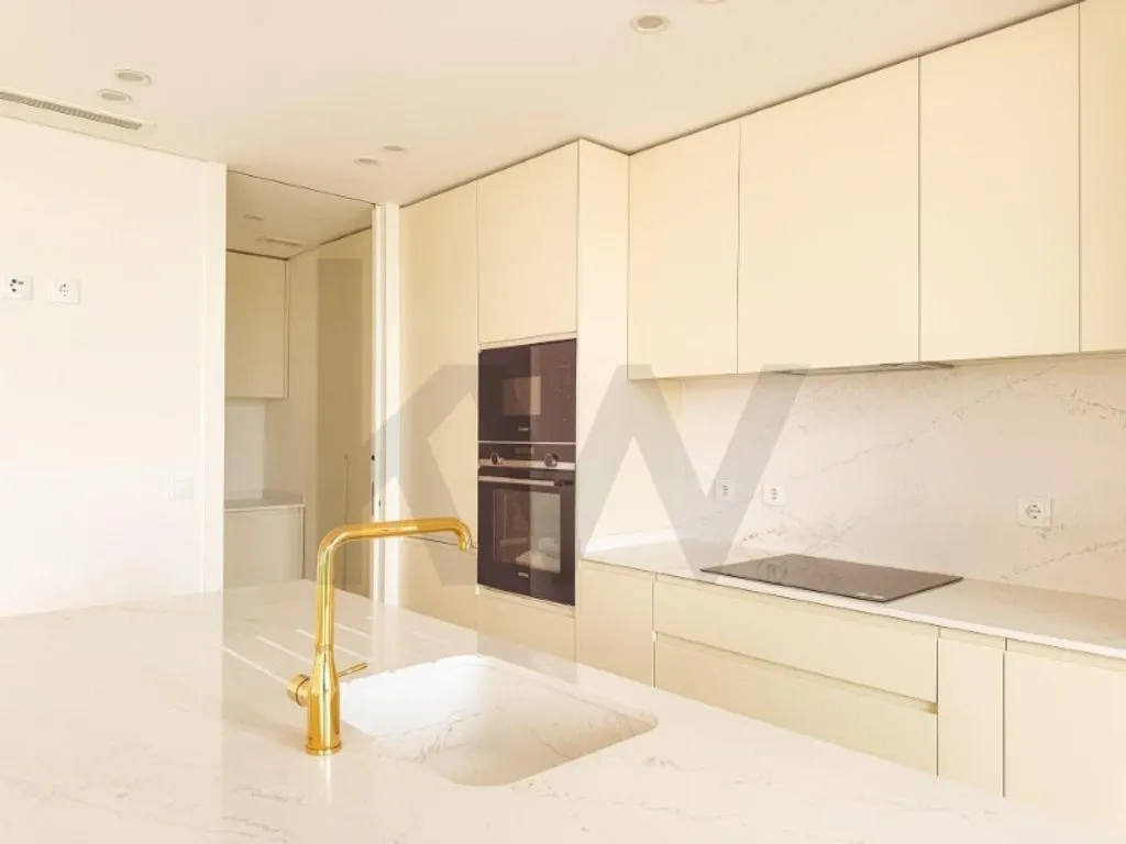 Cuisine - Luxury Flat with River View in Aveiro Centre