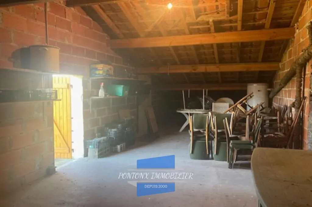 Buanderie - Pavillon à Moderniser avec Dépendance à Bégaar