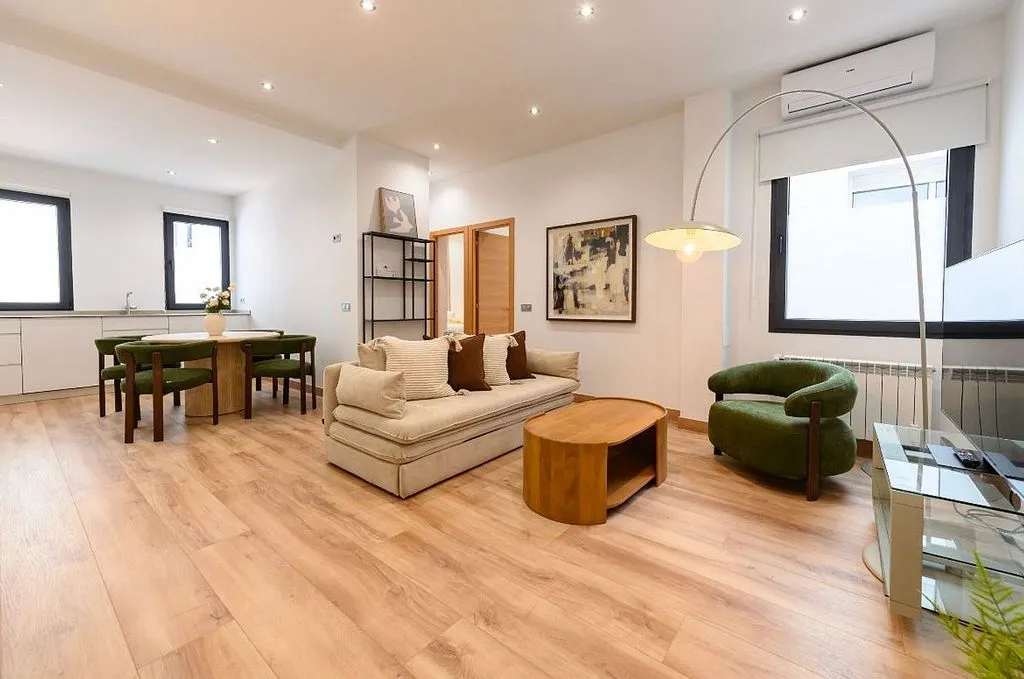 Soggiorno - Apartment with A/C in Goya, Madrid