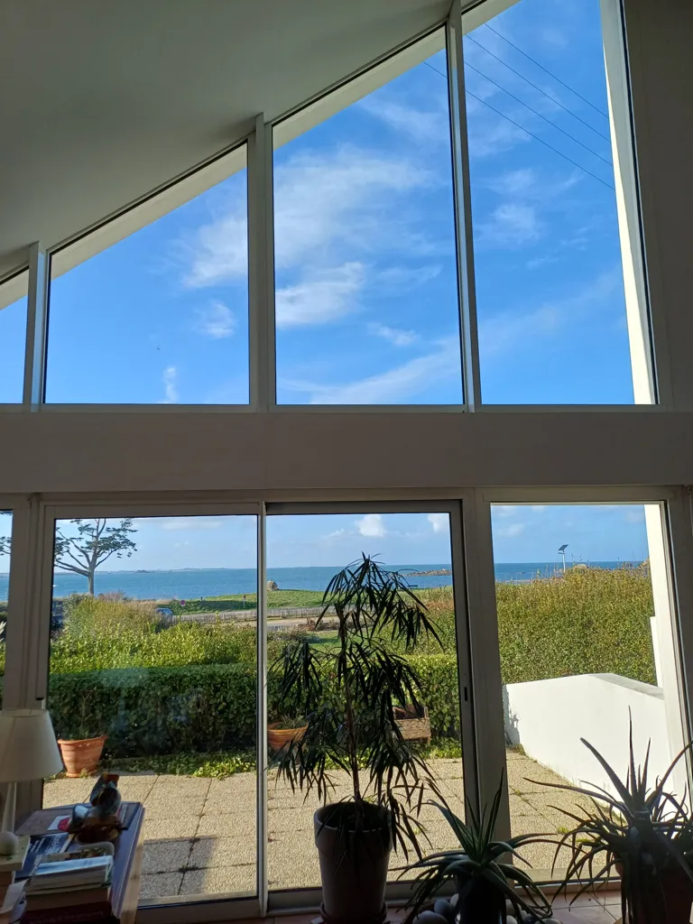 Elutuba - Architectural House with Sea View in Plougasnou