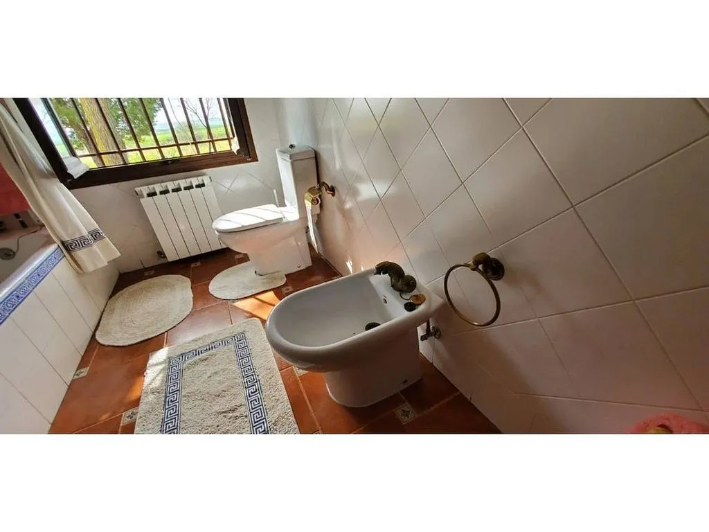 Salles de bain - Rustic House with Large Garden in Camarenilla