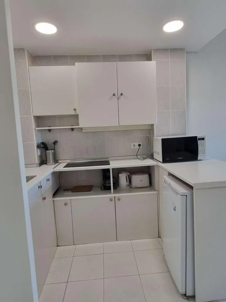 Cuisine - Refurbished Studio with Sea View in Benalmádena