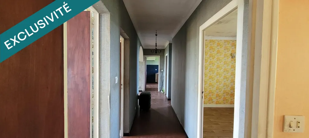 hallway_entrance