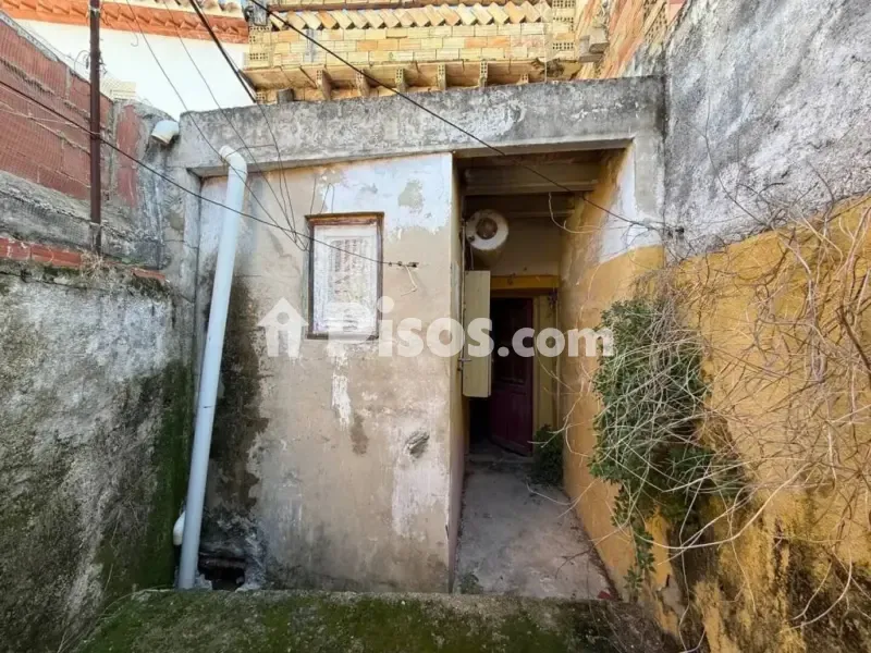 Giardino - Chalet to Renovate in Benidoleig